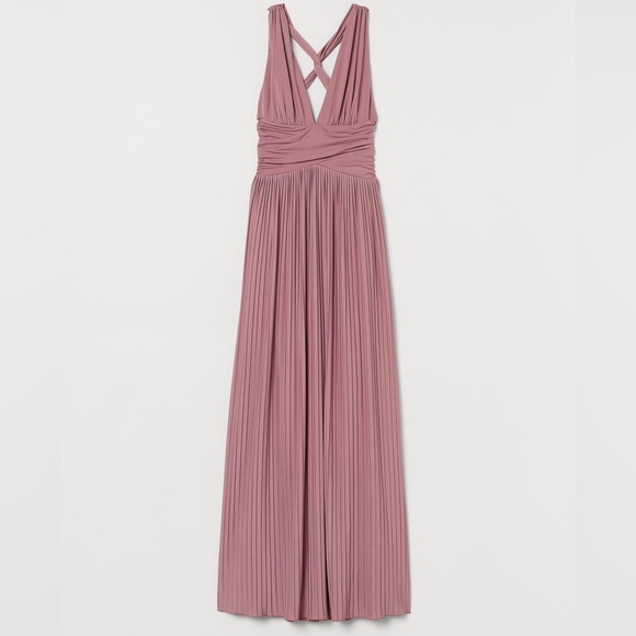 Pleated maxi dress - Picture 1 of 2
